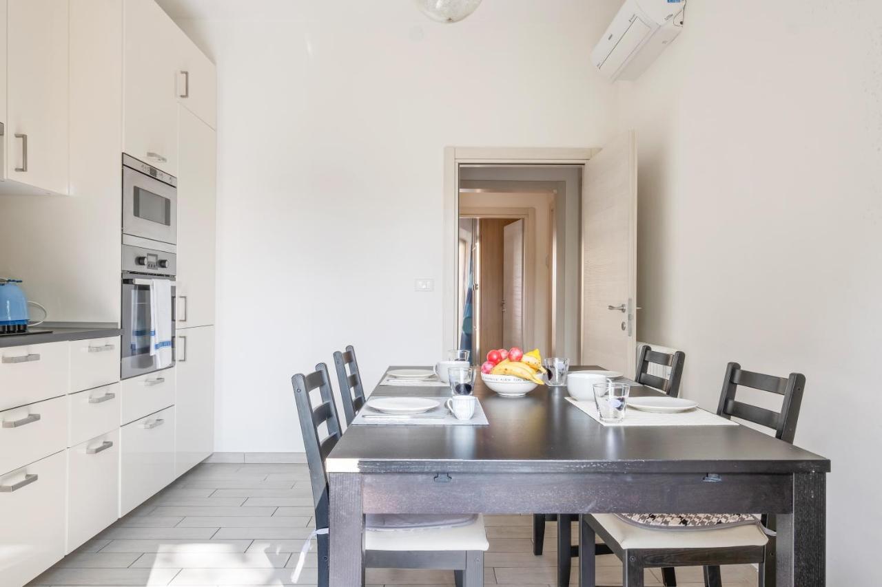 Bologna Butterfly Apartment Lippo Exterior photo